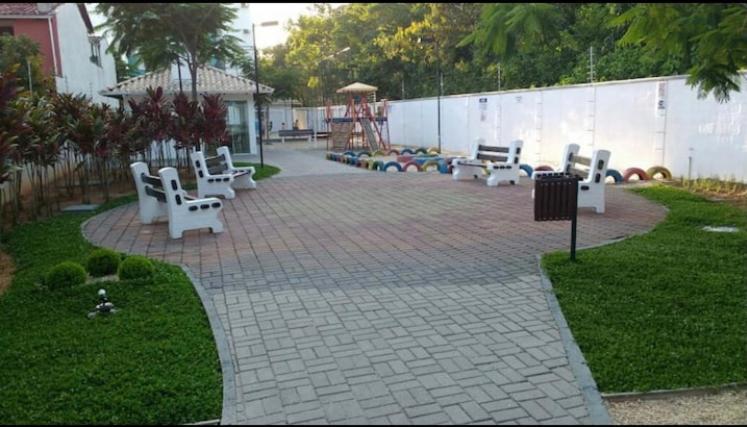 Apto Em Easy Club Encantador Com Piscina. Lägenhet Piçarras Exteriör bild